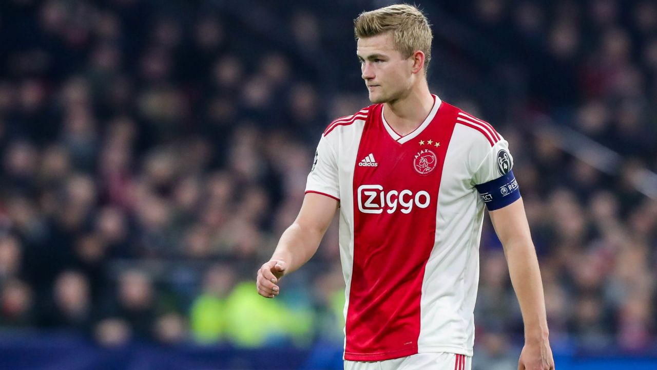 不仅如此 不仅如此